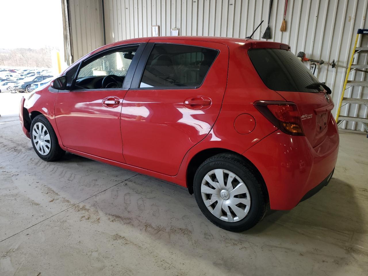 2015 TOYOTA YARIS - Фото 2