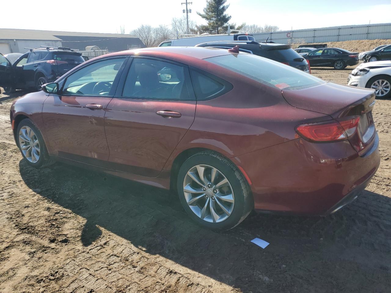 2015 CHRYSLER 200 S - Фото 2