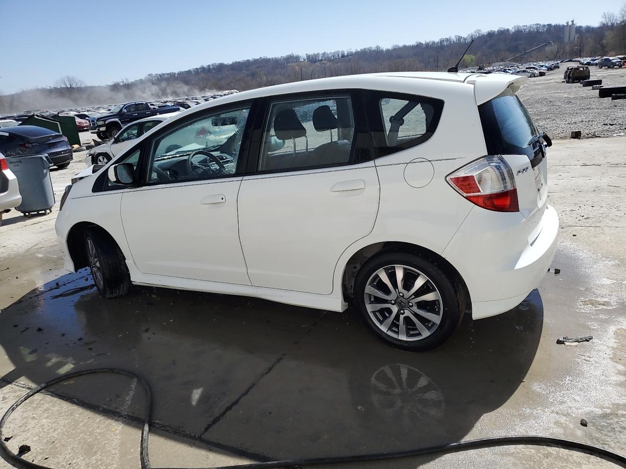 2013 HONDA FIT SPORT - Image 2