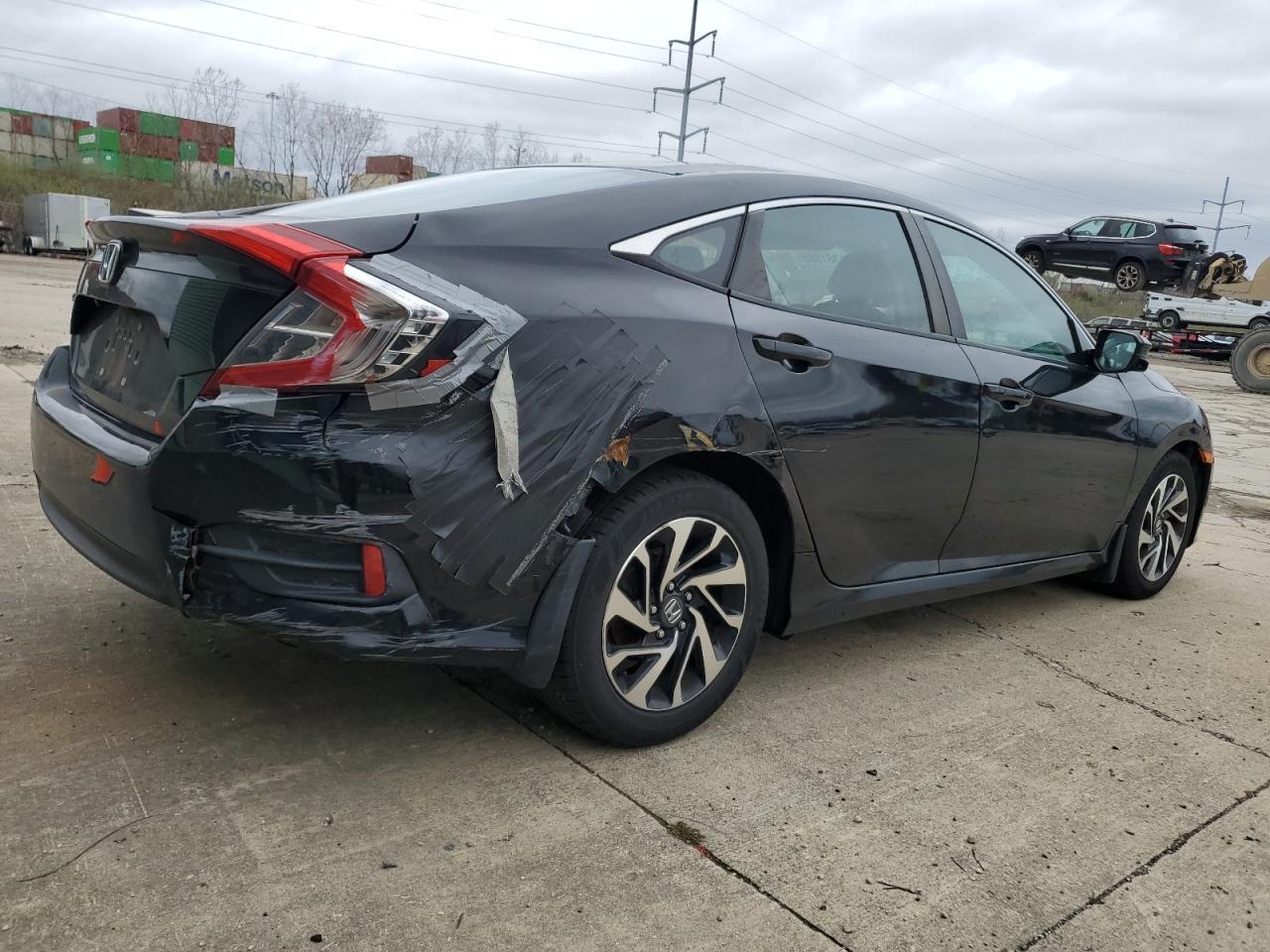 2016 HONDA CIVIC EX - Фото 3