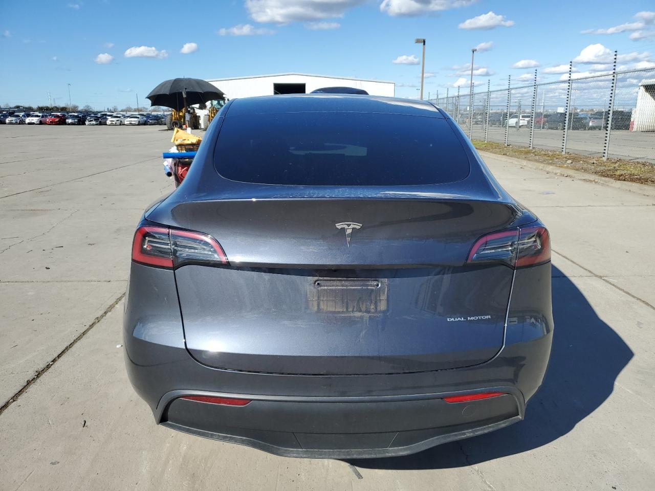 2023 TESLA MODEL Y - Image 6