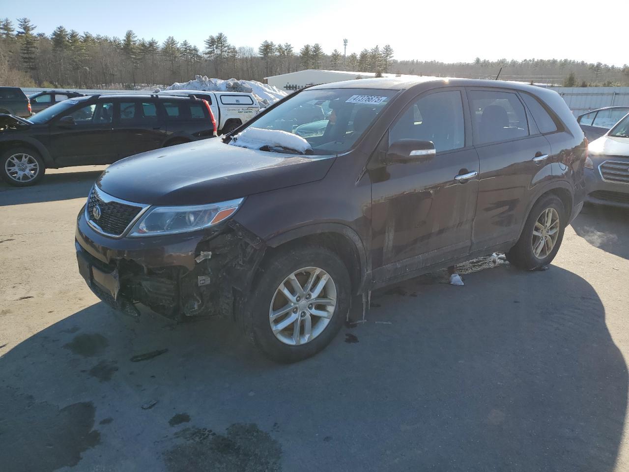 2015 KIA SORENTO LX