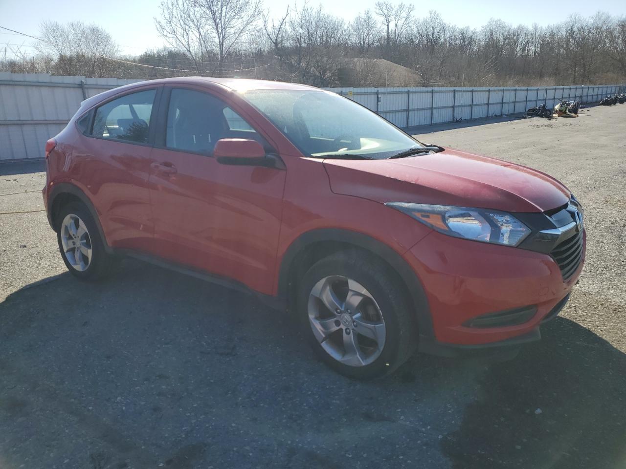 2018 HONDA HR-V LX - Фото 4