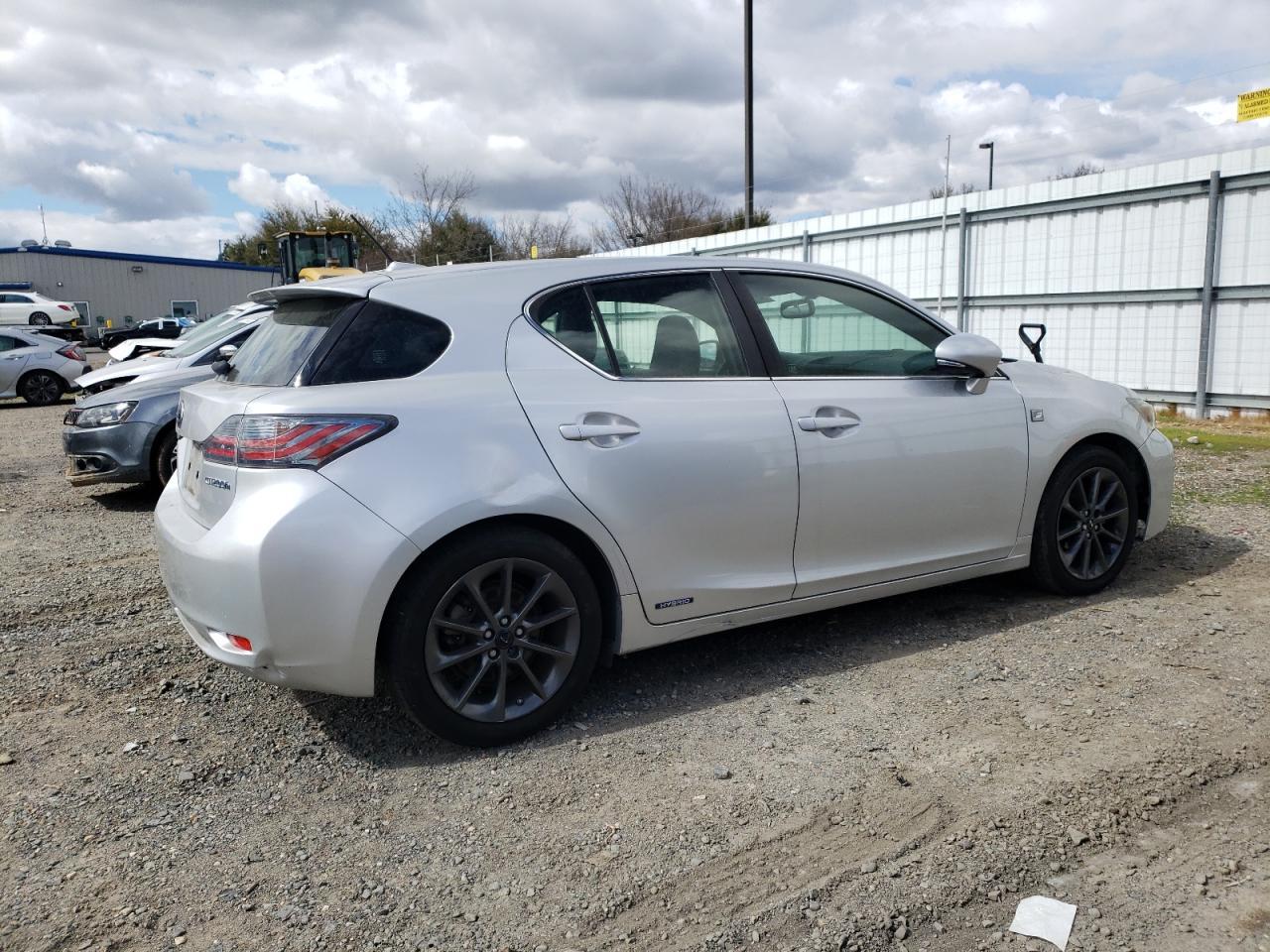 2013 LEXUS CT 200 - Image 3