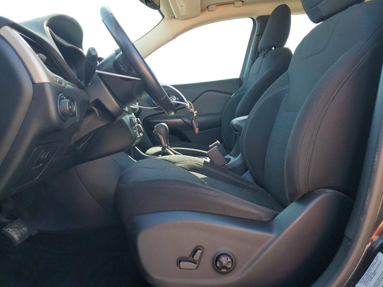 2016 JEEP CHEROKEE L - Image 7