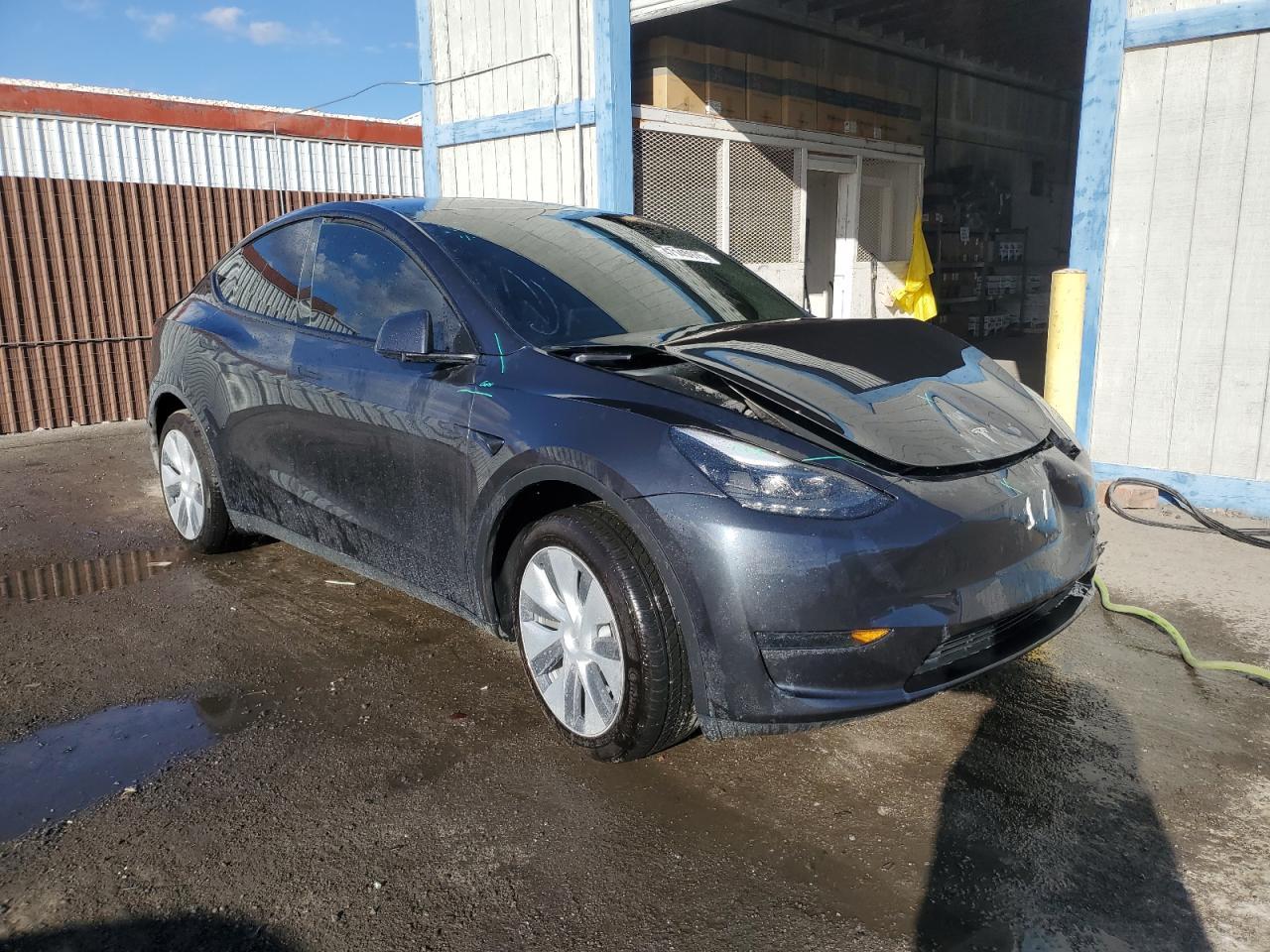 2024 TESLA MODEL Y - Фото 4