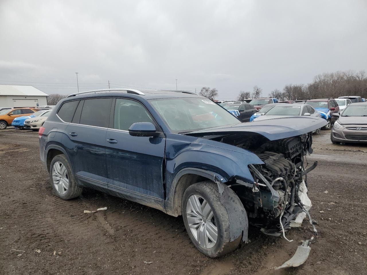 2019 VOLKSWAGEN ATLAS SE - Фото 4
