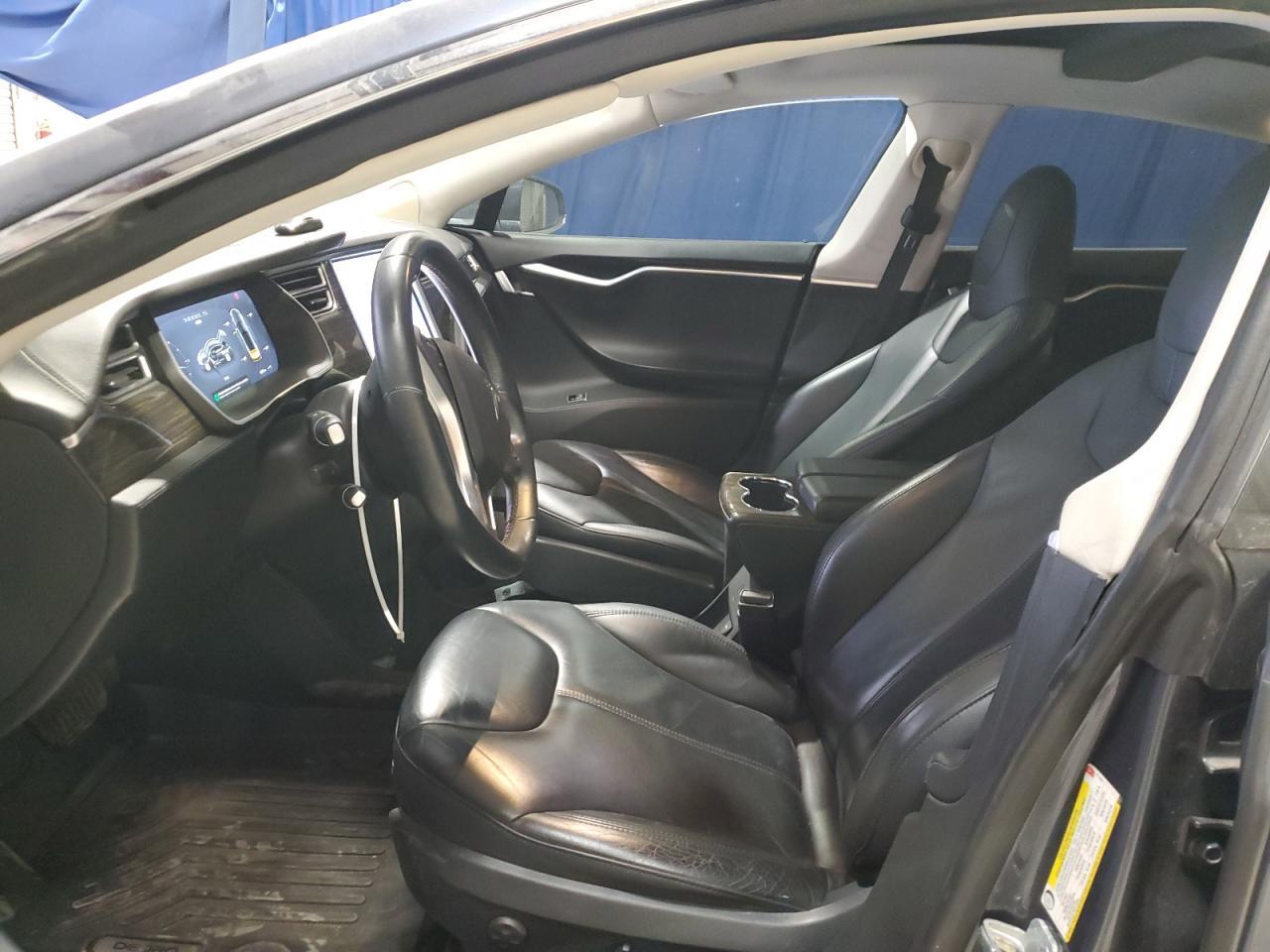 2015 TESLA MODEL S 60 - Image 7