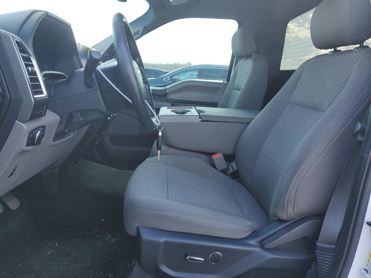 2016 FORD F150 - Фото 7