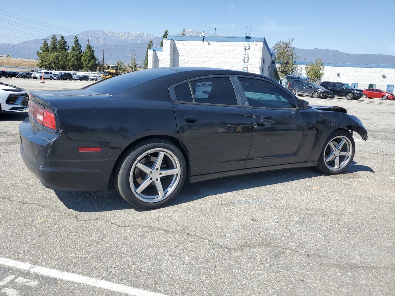 2014 DODGE CHARGER SE - Image 3