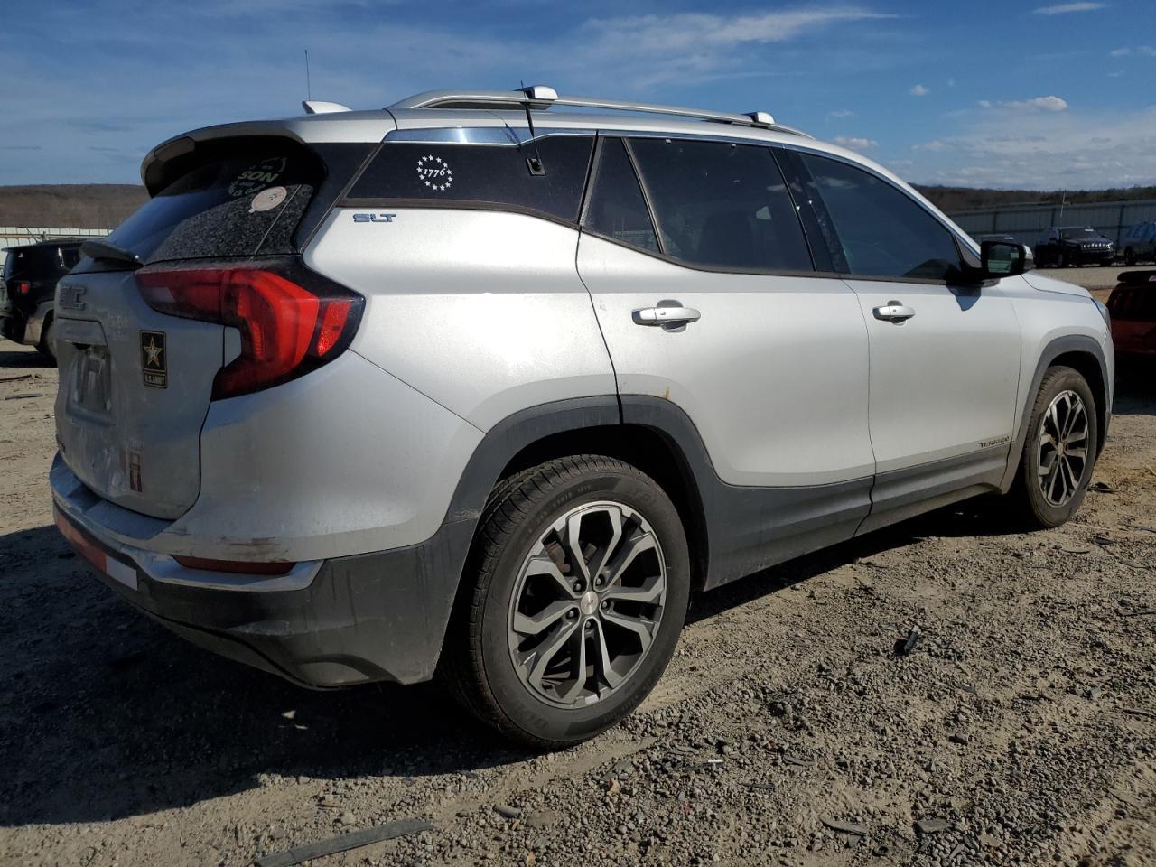 2019 GMC TERRAIN SL - Фото 3
