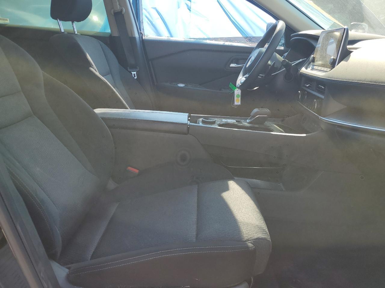 2024 NISSAN ROGUE SV - Image 7