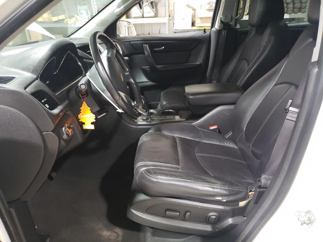 2015 CHEVROLET TRAVERSE L - Image 7