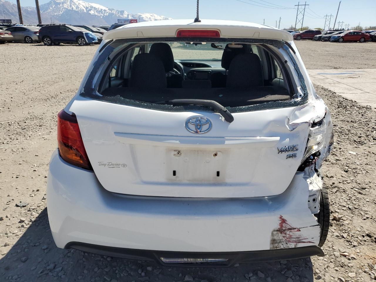 2016 TOYOTA YARIS L - Фото 6
