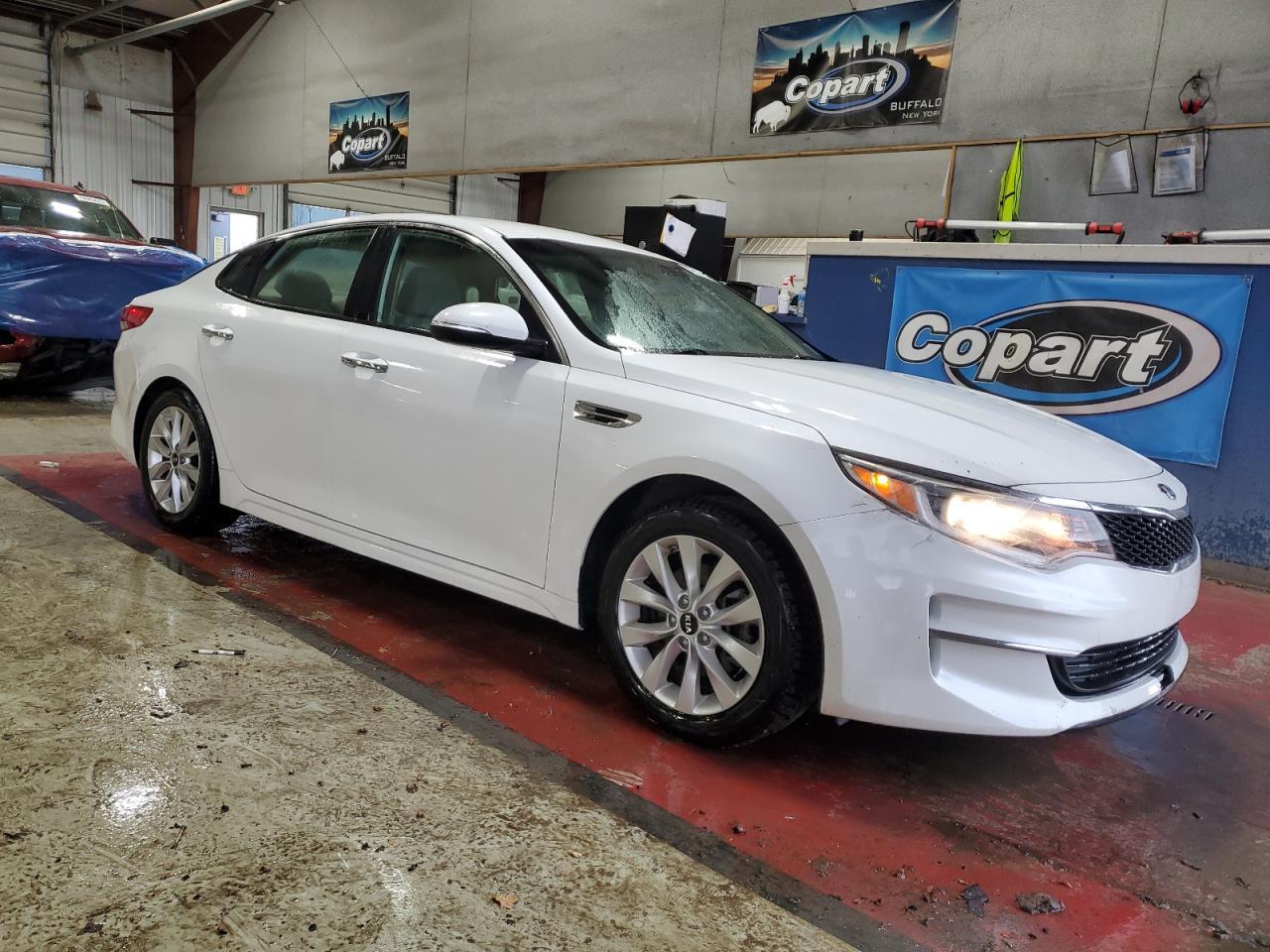 2016 KIA OPTIMA LX - Фото 4