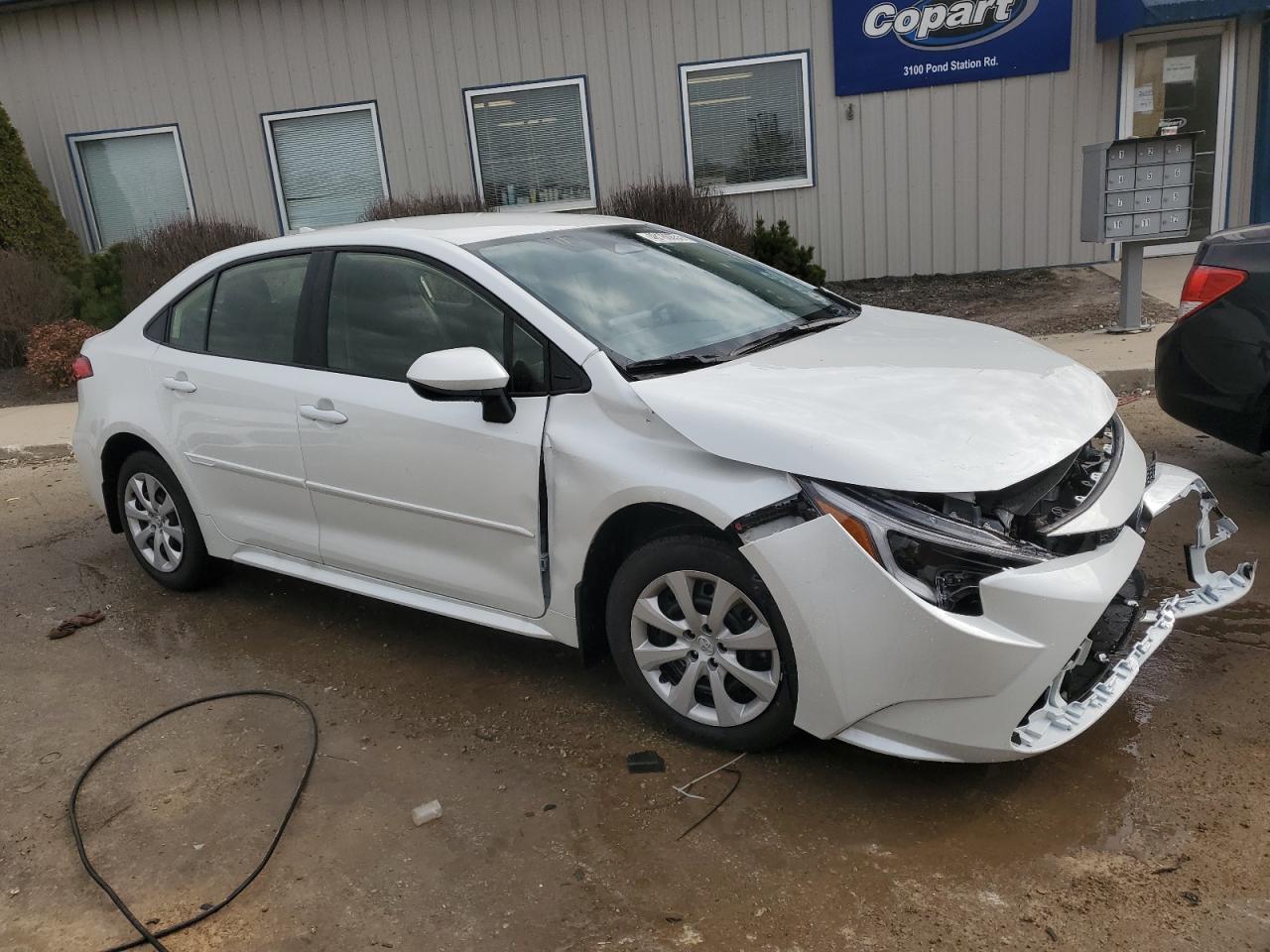2025 TOYOTA COROLLA LE - Фото 4