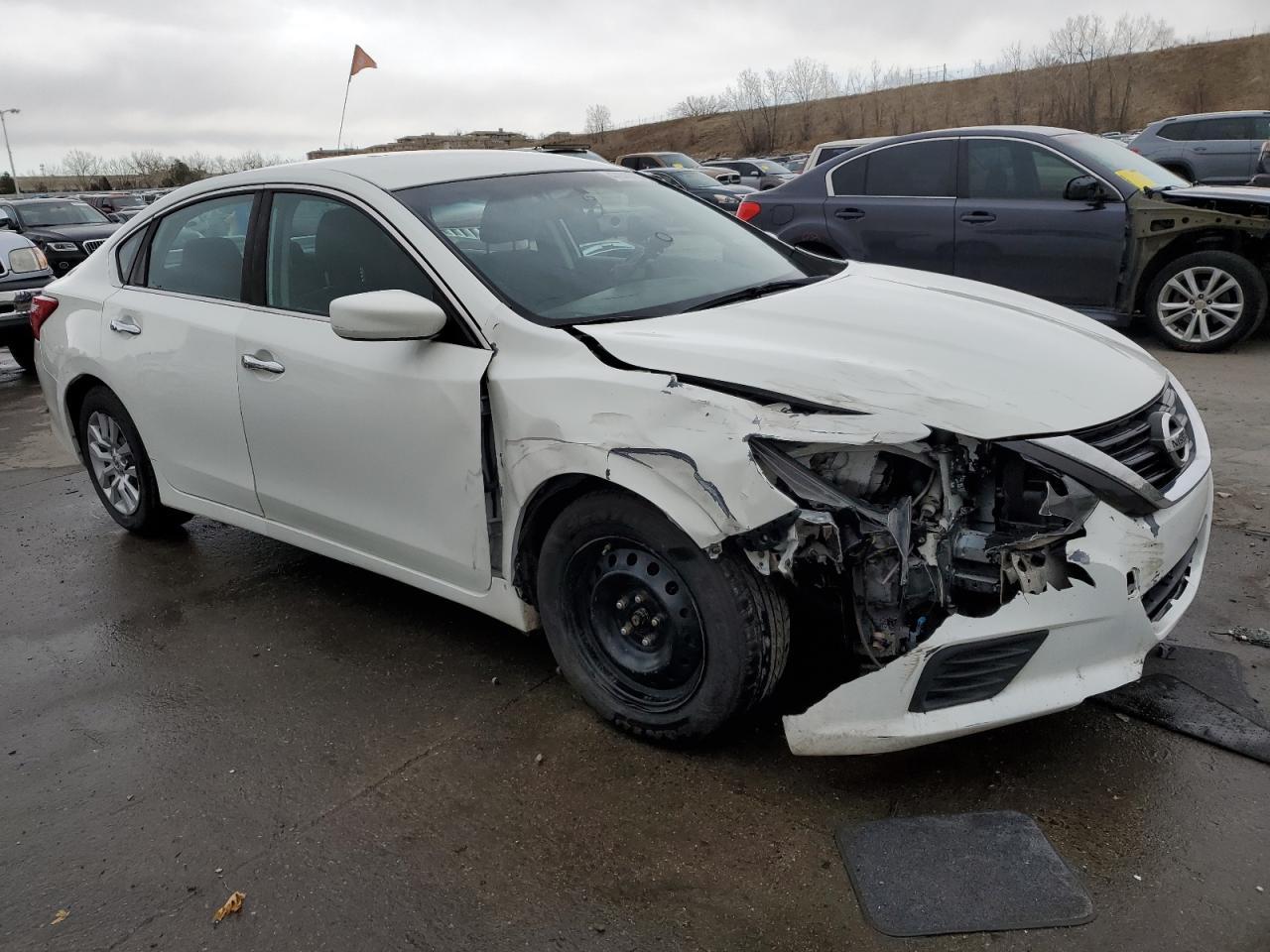 2017 NISSAN ALTIMA 2.5 - Фото 4