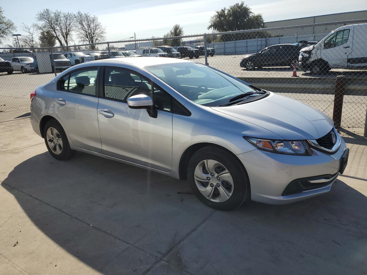 2014 HONDA CIVIC LX - Image 4