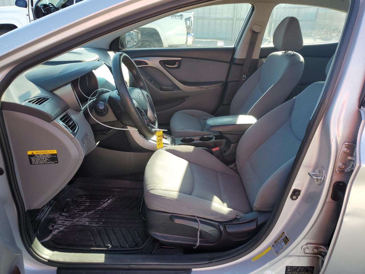2013 HYUNDAI ELANTRA GL - Image 7
