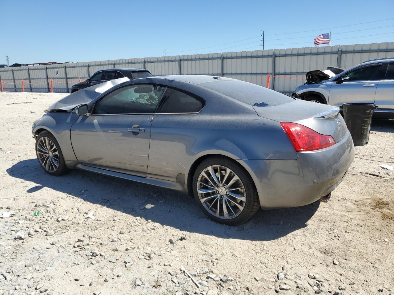 2012 INFINITI G37 BASE - Image 2