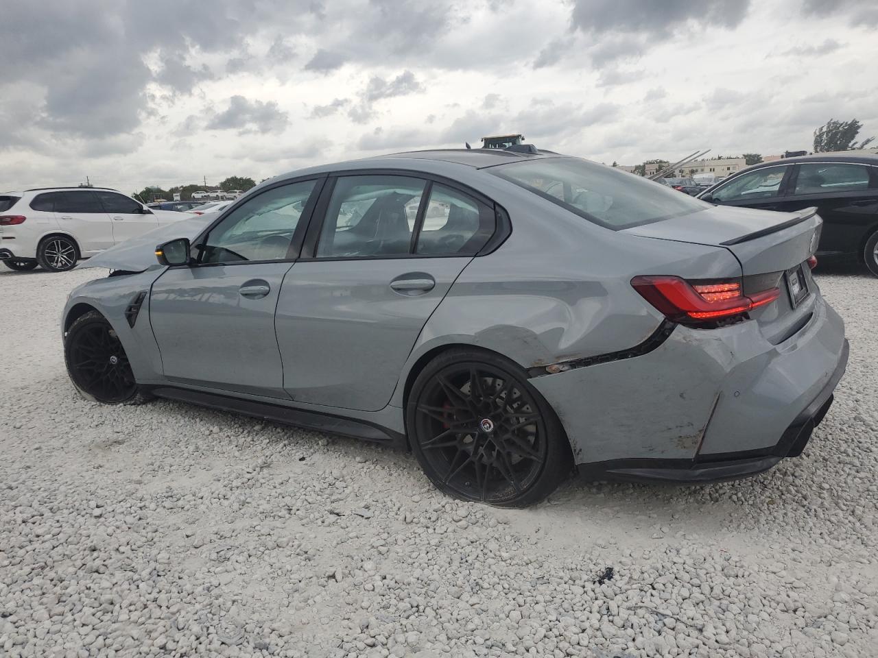 2023 BMW M3 COMPETI - Фото 2