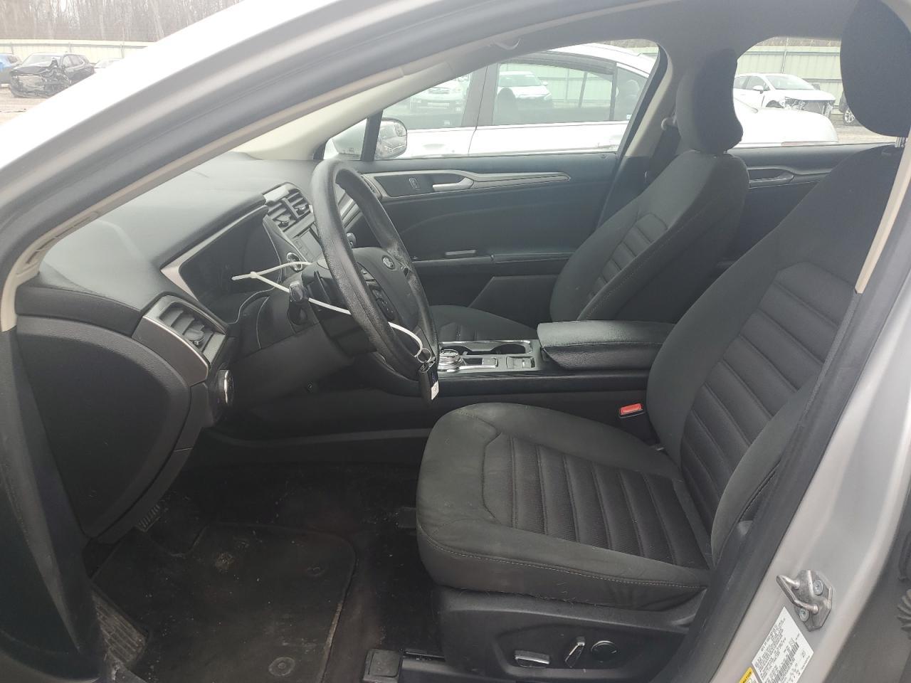 2017 FORD FUSION SE - Фото 7