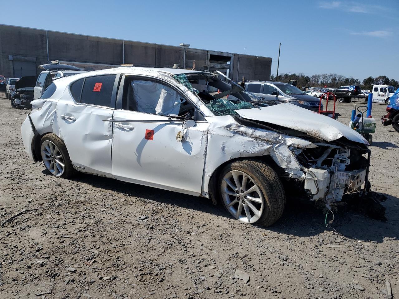 2011 LEXUS CT 200 - Фото 4