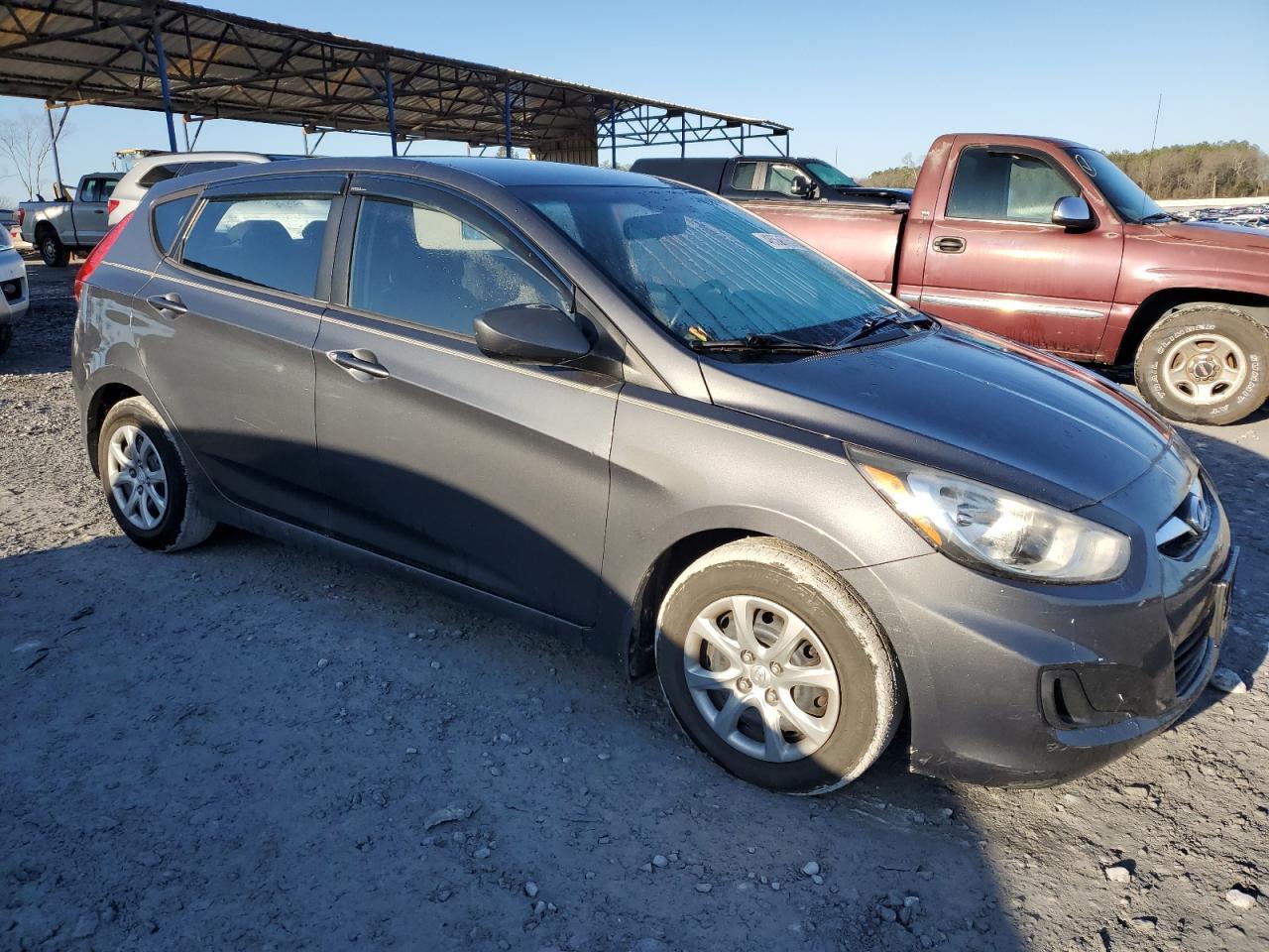 2012 HYUNDAI ACCENT GLS - Image 4