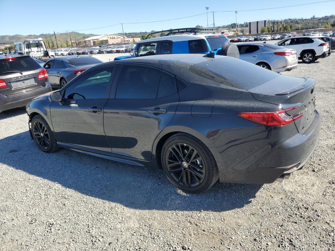 2025 TOYOTA CAMRY XSE - Фото 2