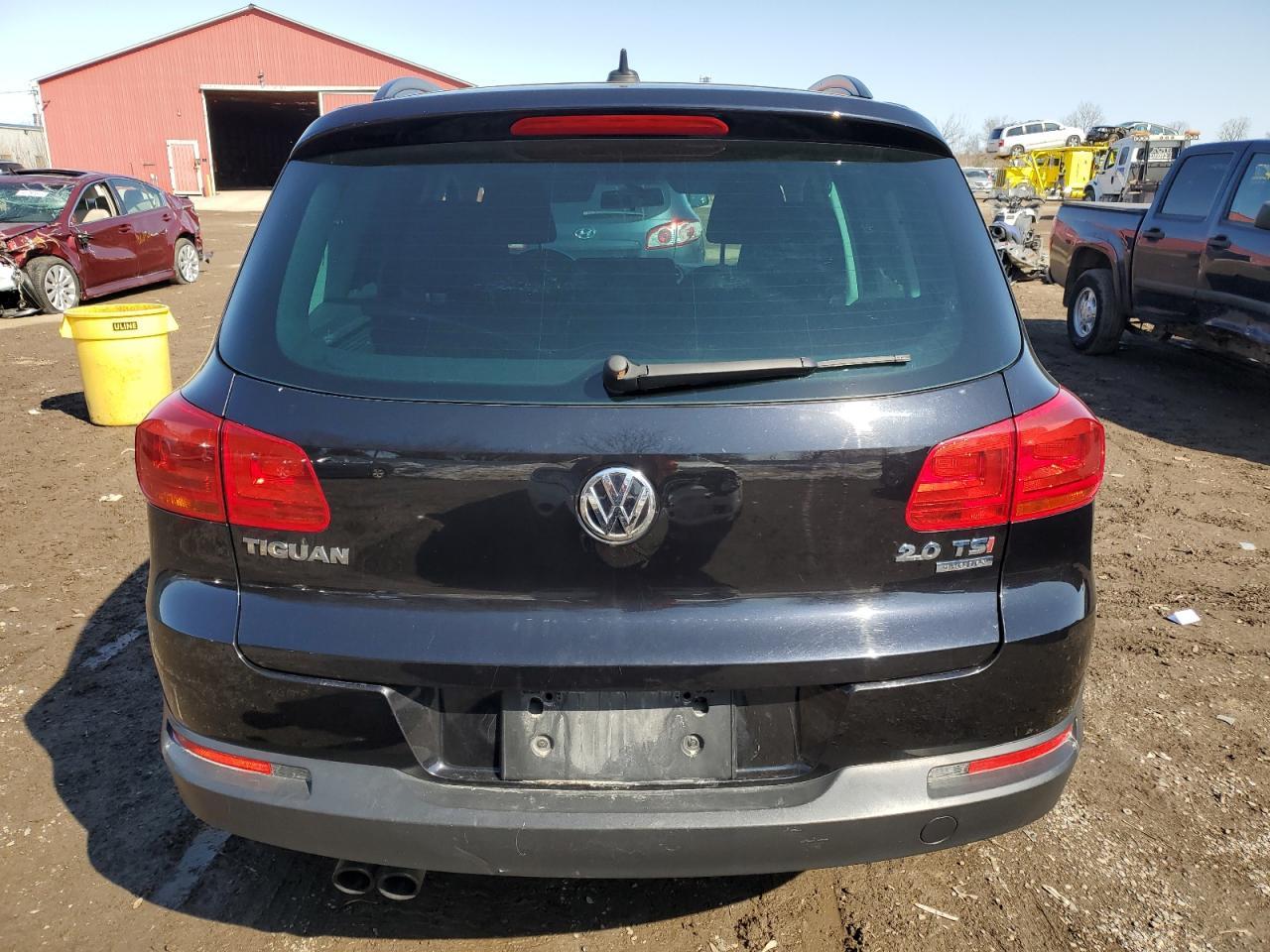 2015 VOLKSWAGEN TIGUAN S - Фото 6