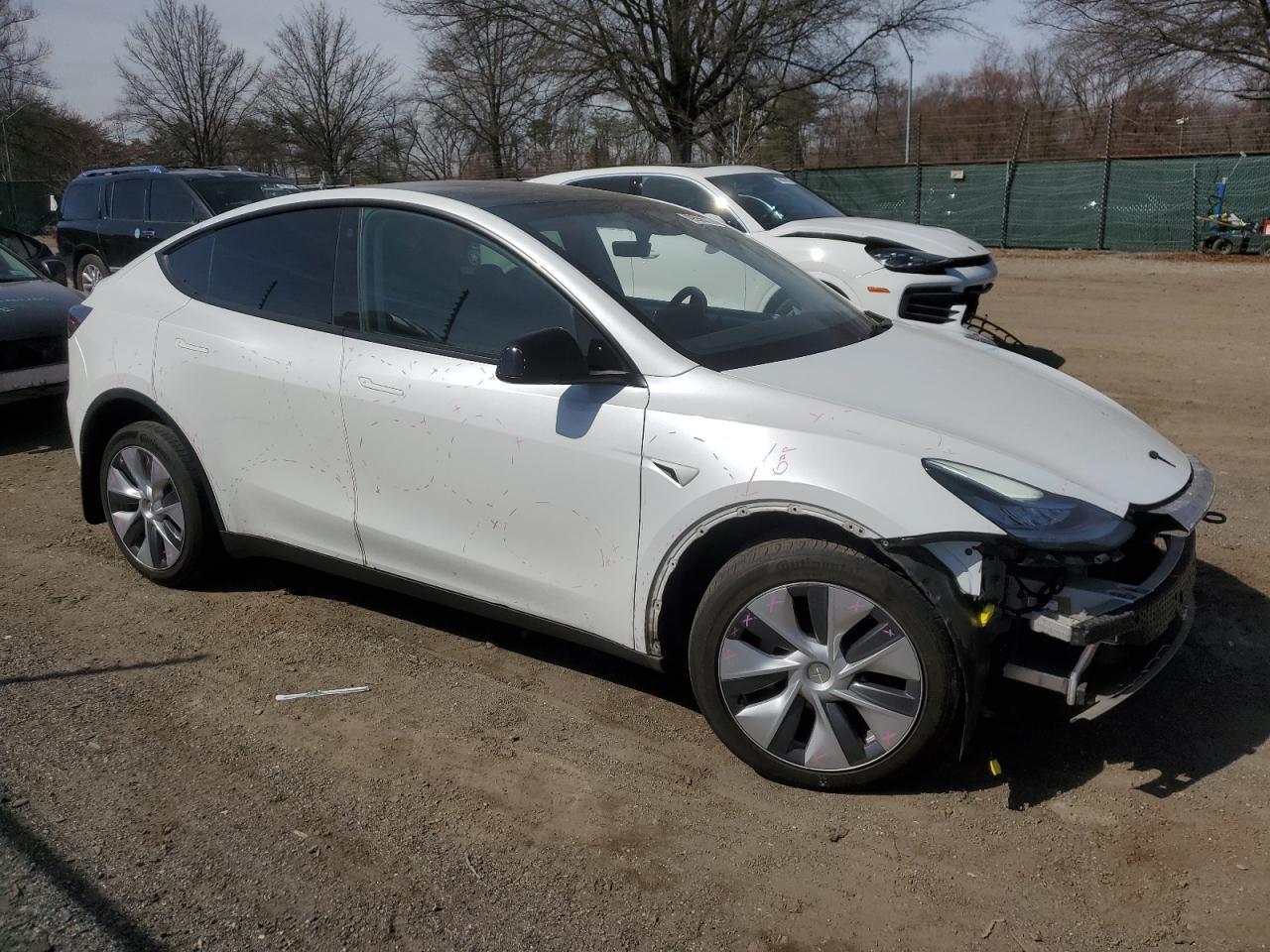 2022 TESLA MODEL Y - Image 4