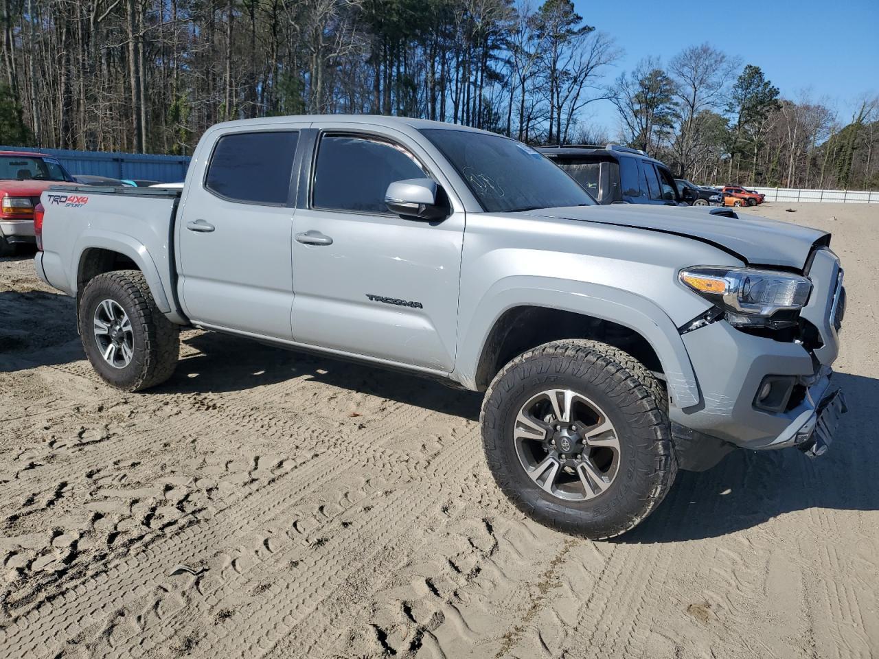 2019 TOYOTA TACOMA DOU - Image 4