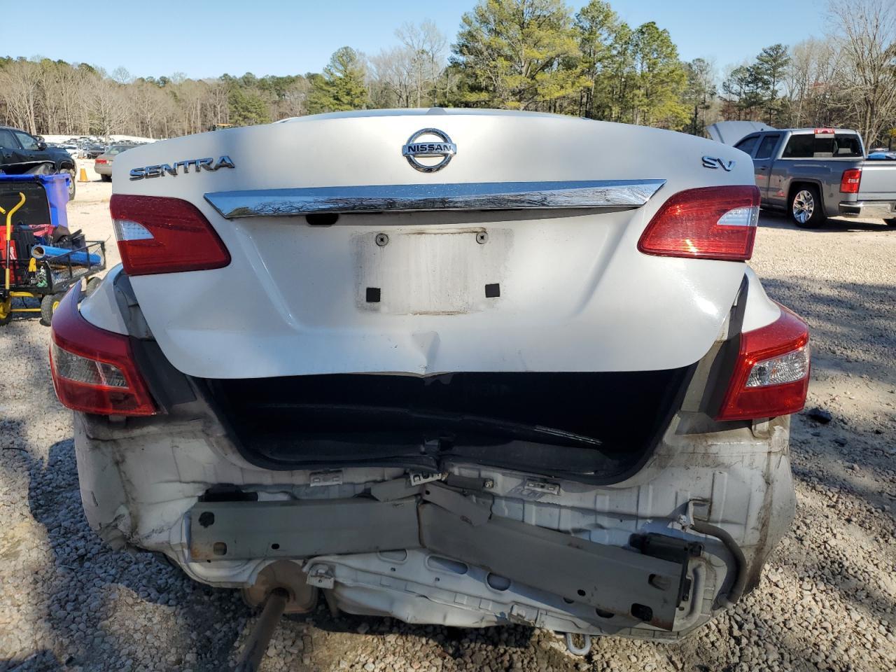 2017 NISSAN SENTRA S - Фото 6