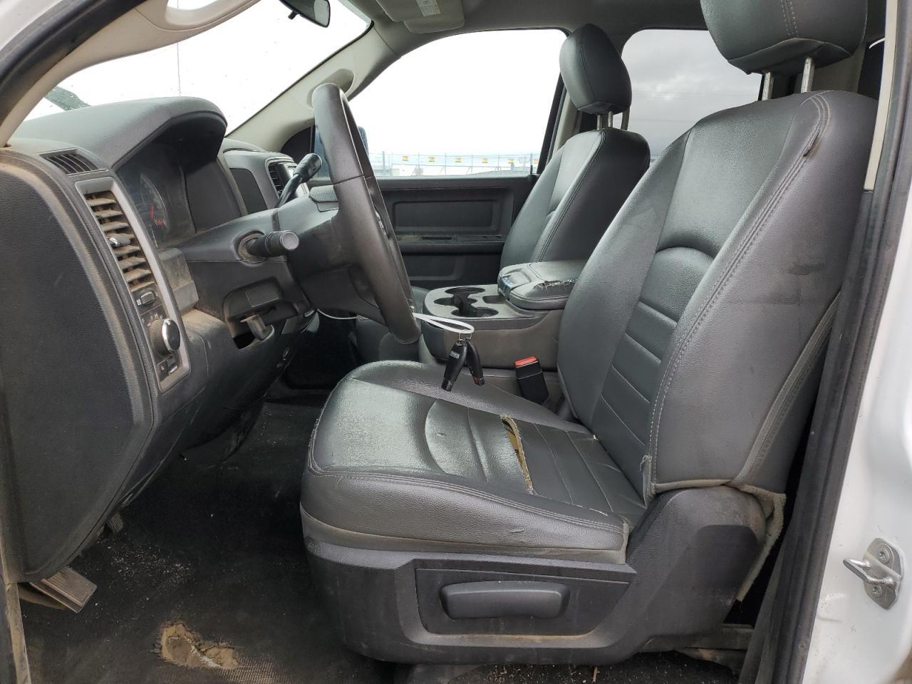 2015 RAM 1500 ST - Image 7