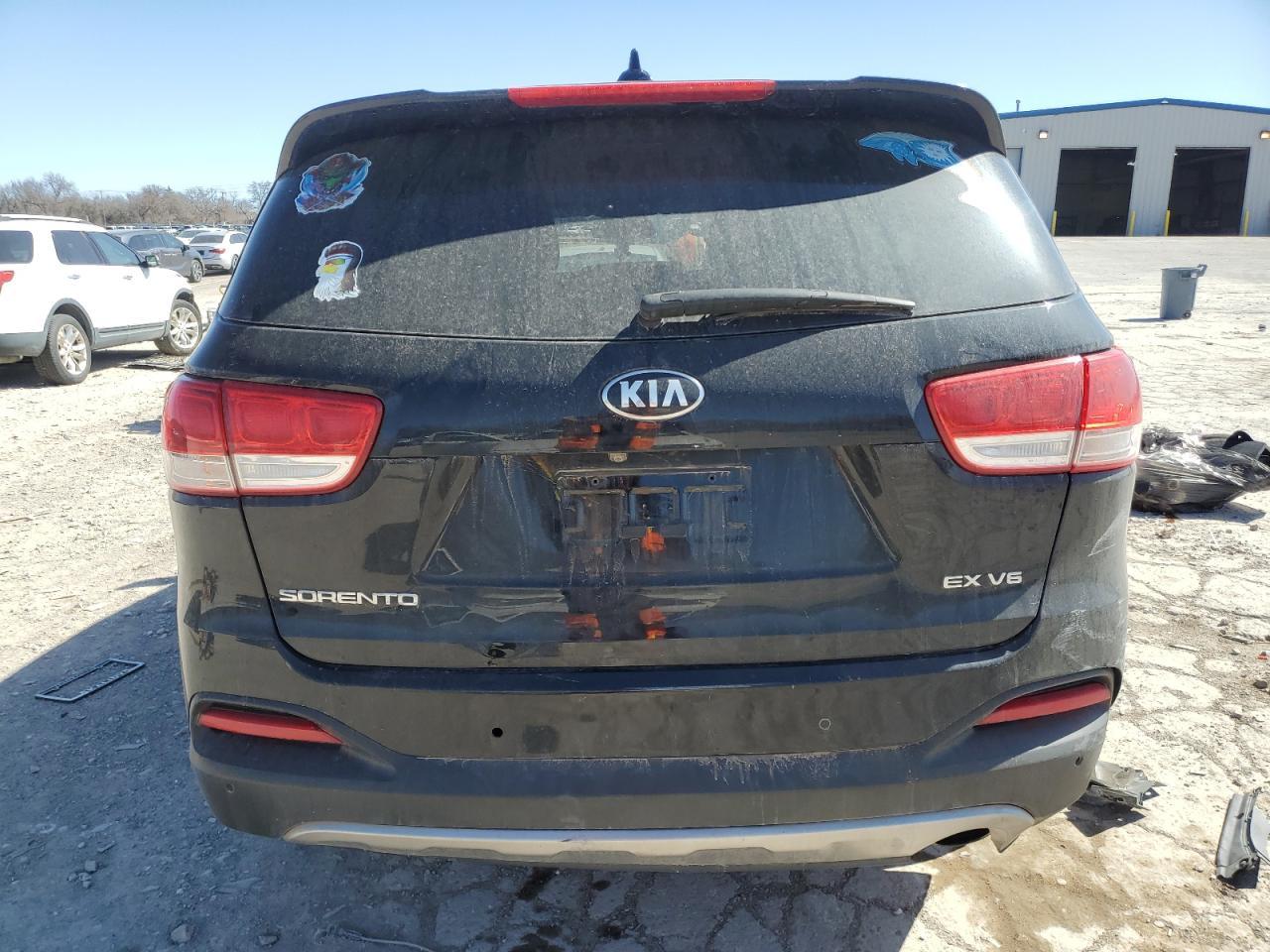 2016 KIA SORENTO EX - Image 6