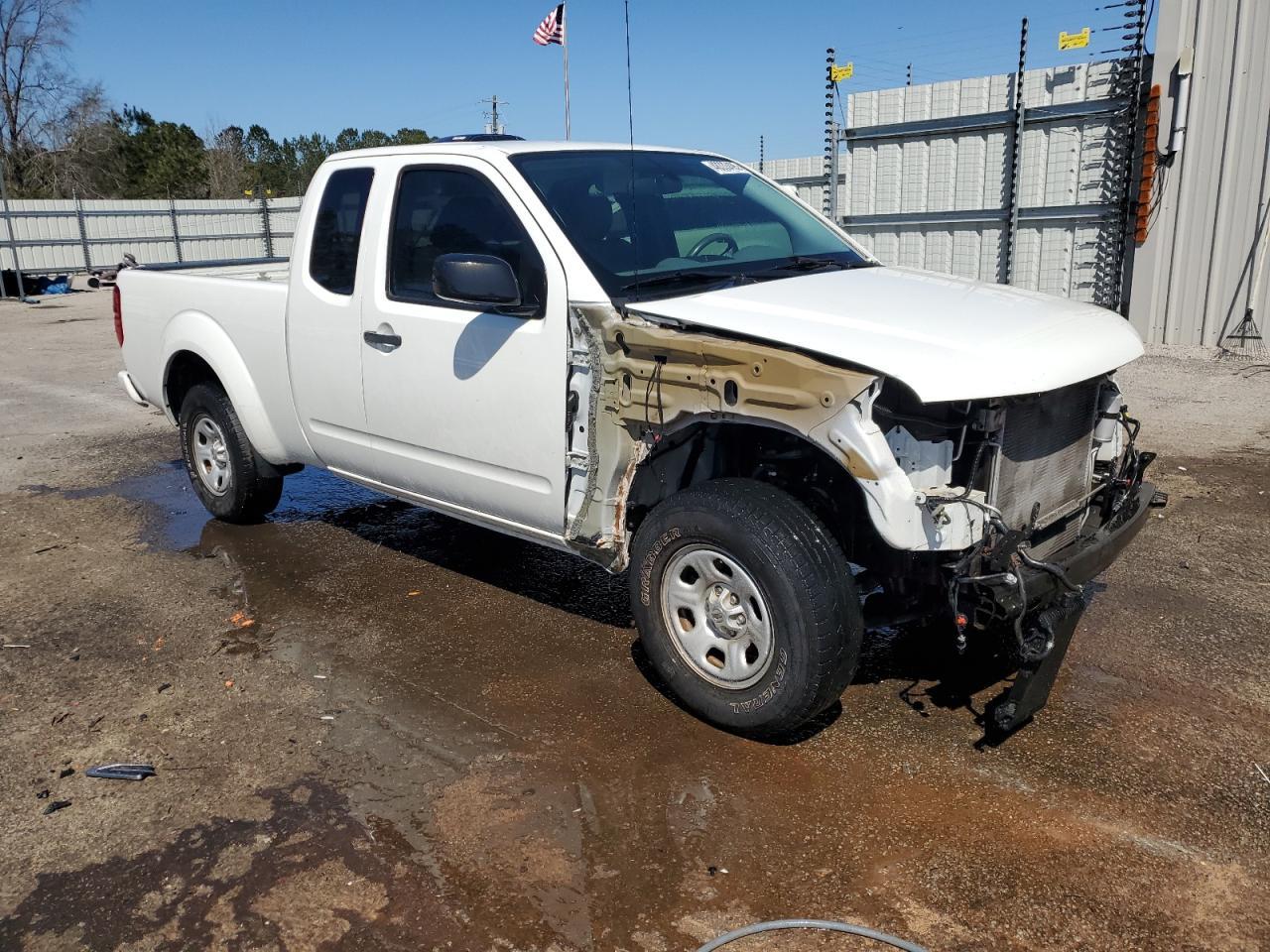 2019 NISSAN FRONTIER S - Фото 4