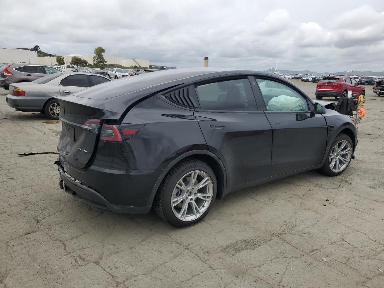 2022 TESLA MODEL Y - Image 3
