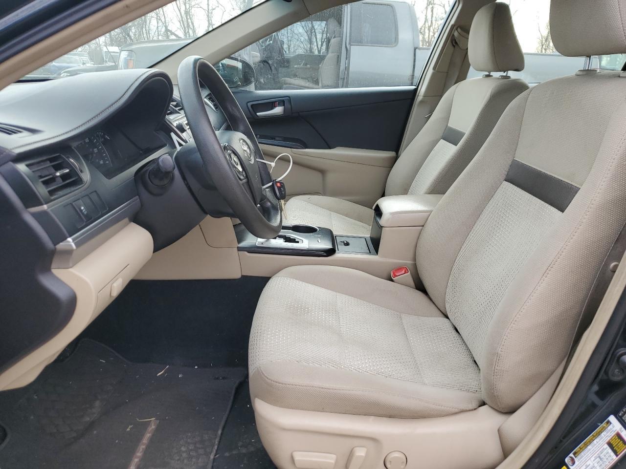 2014 TOYOTA CAMRY L - Image 7