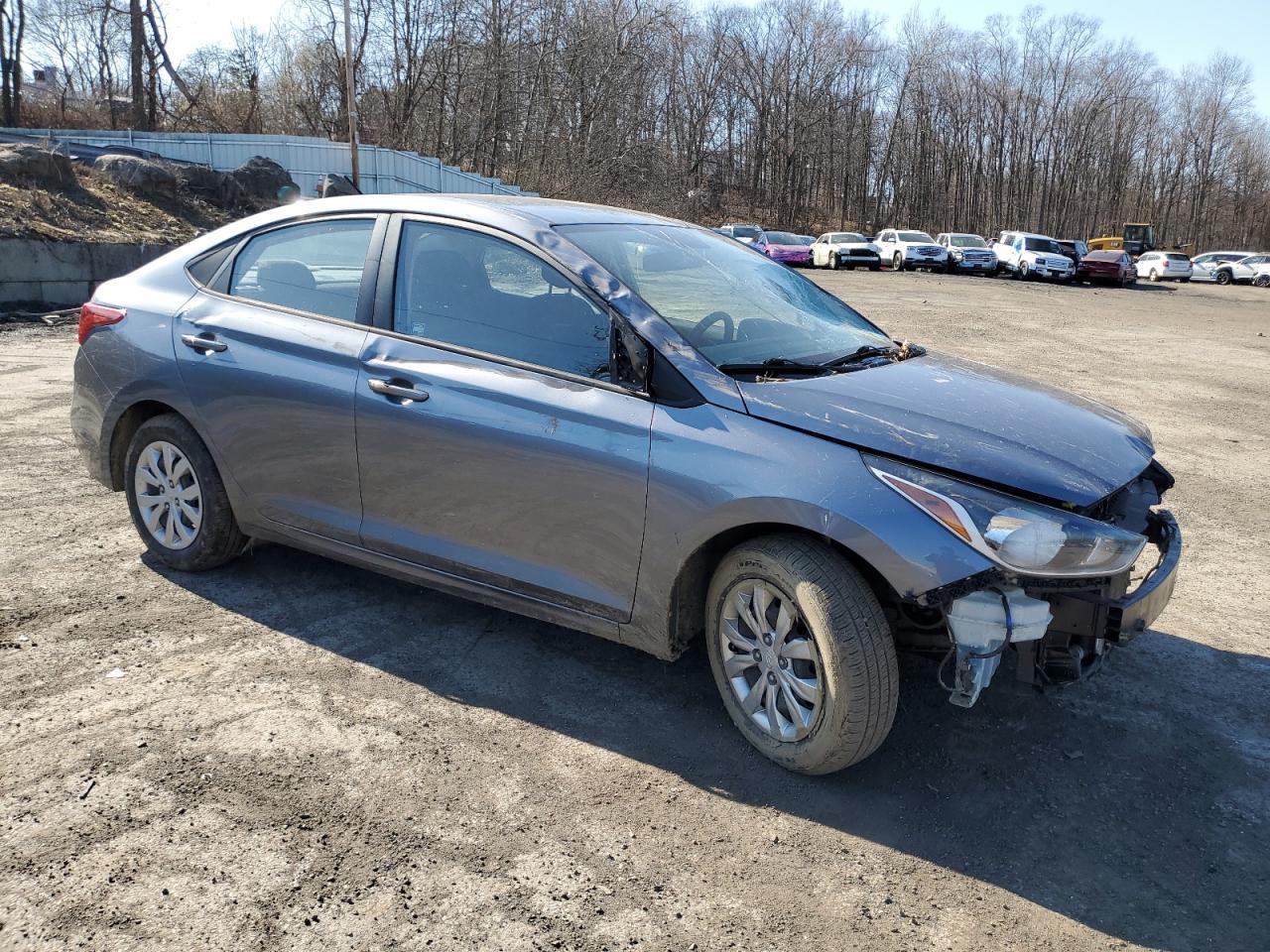 2019 HYUNDAI ACCENT SE - Фото 4