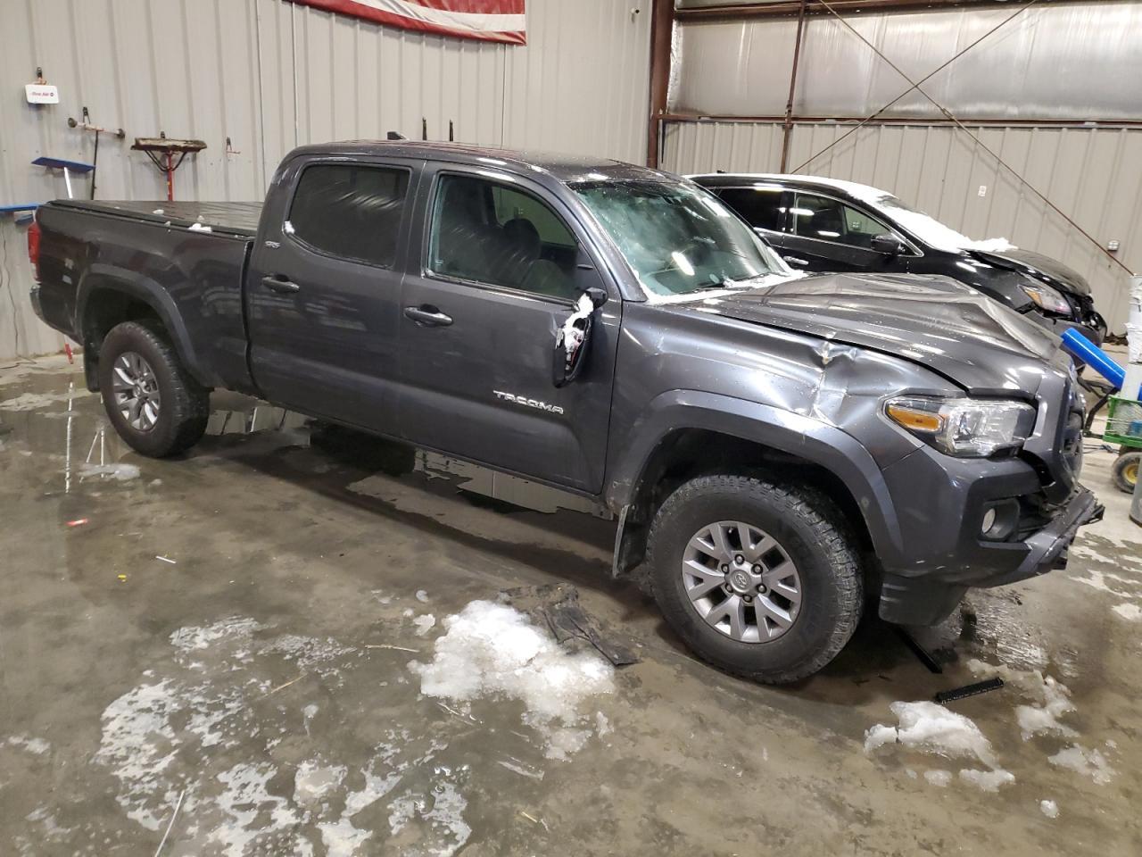 2017 TOYOTA TACOMA DOU - Image 4