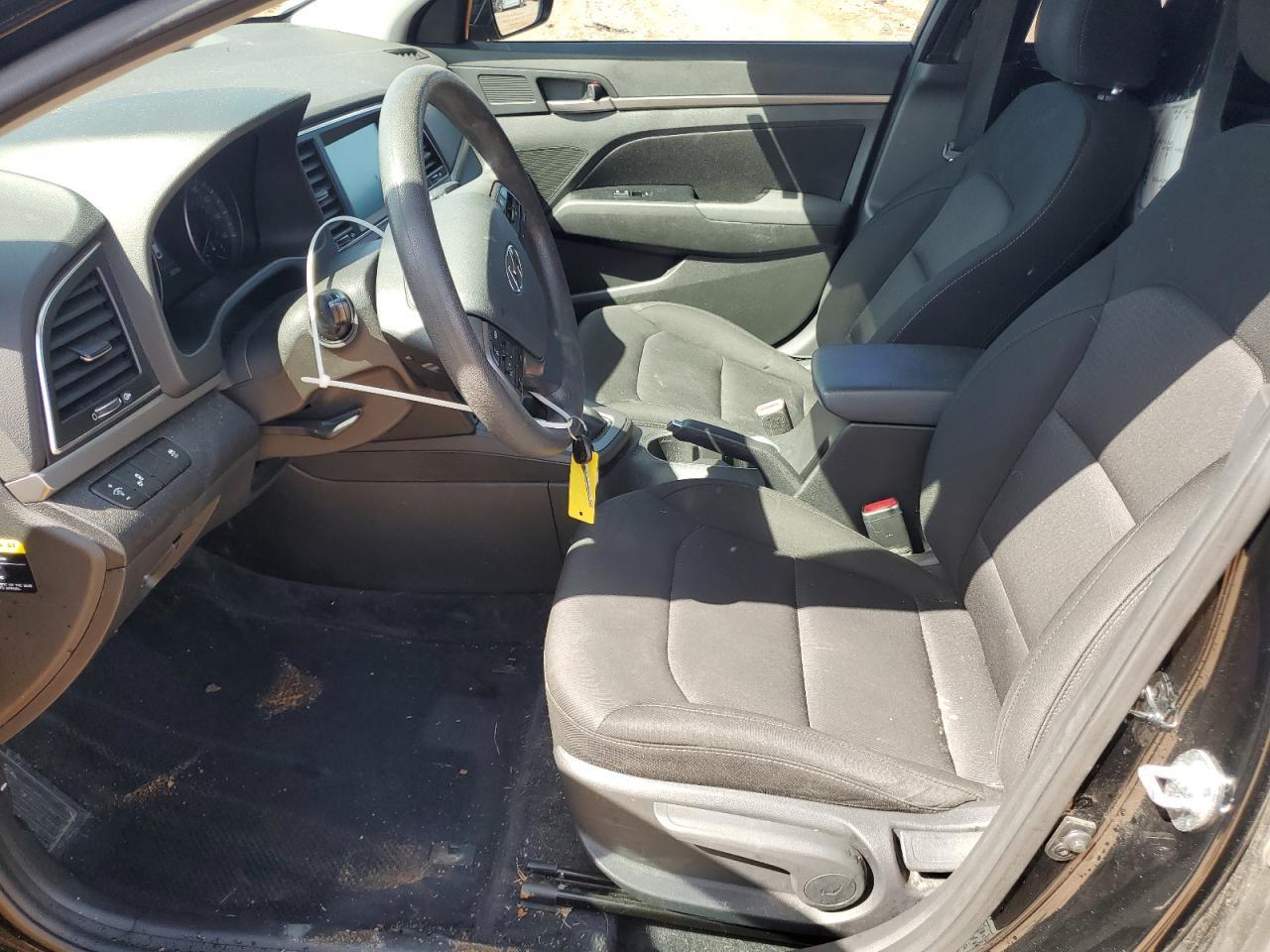 2018 HYUNDAI ELANTRA SE - Image 7