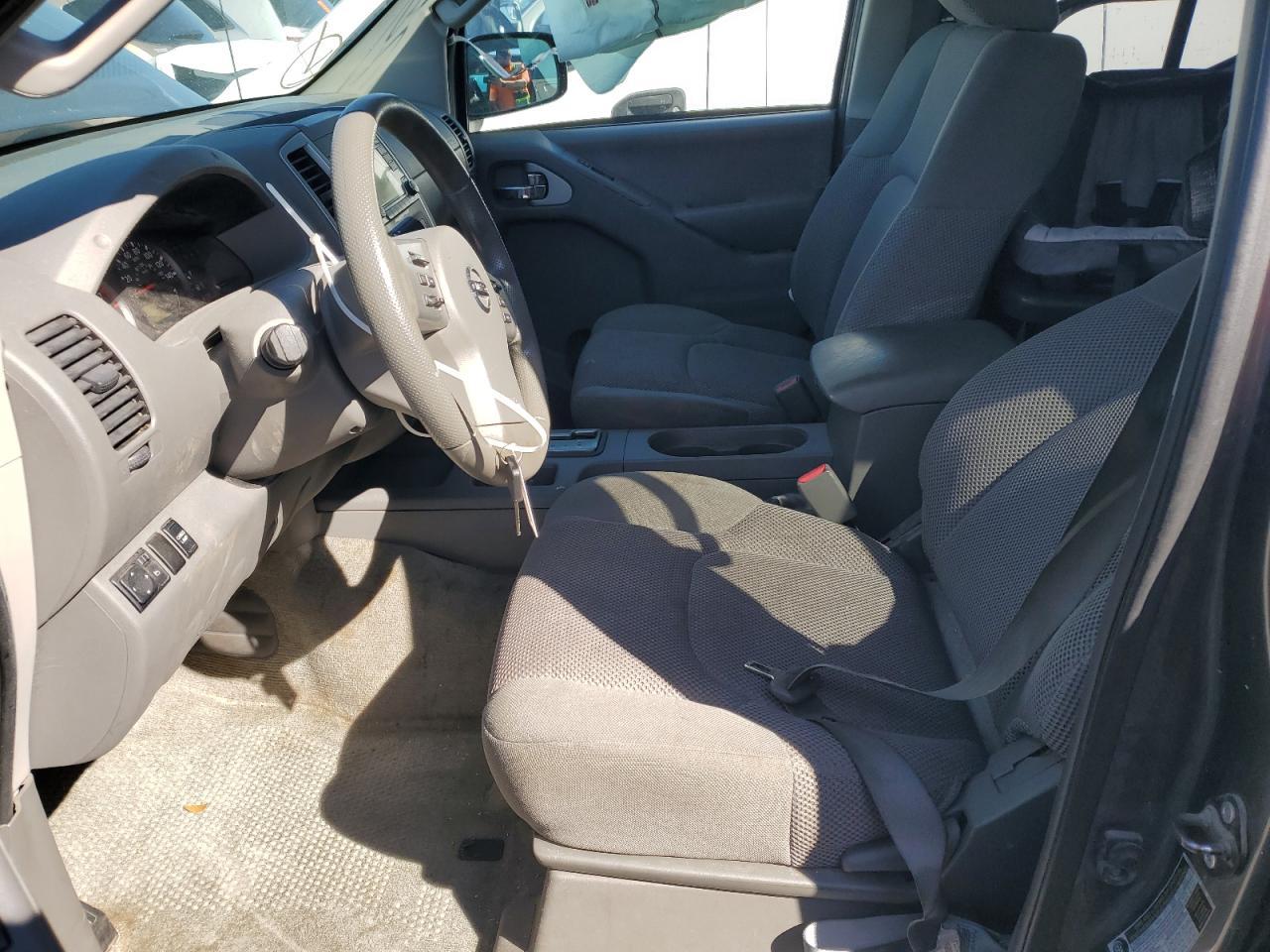 2016 NISSAN FRONTIER S - Фото 7