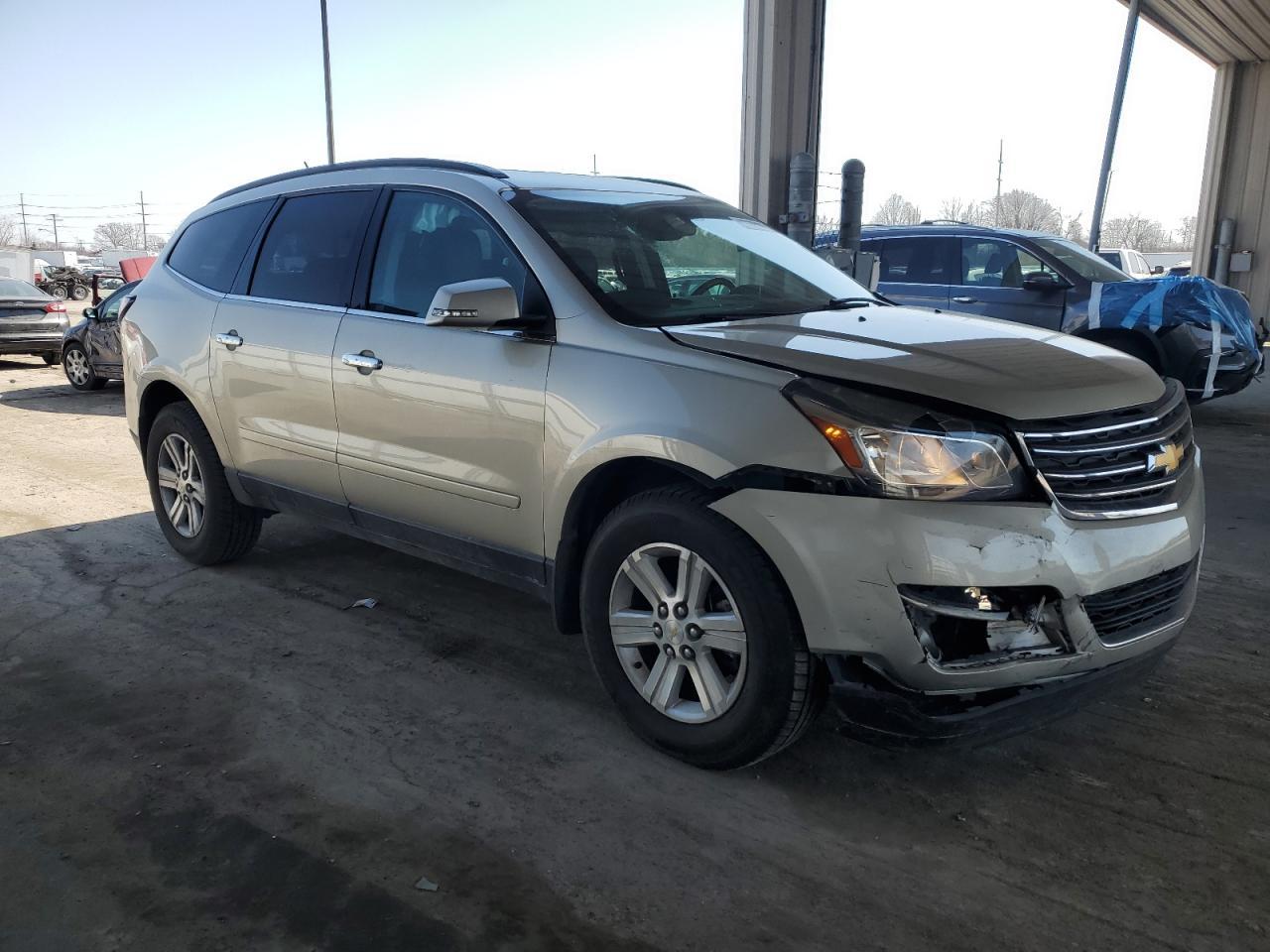 2014 CHEVROLET TRAVERSE L - Image 4