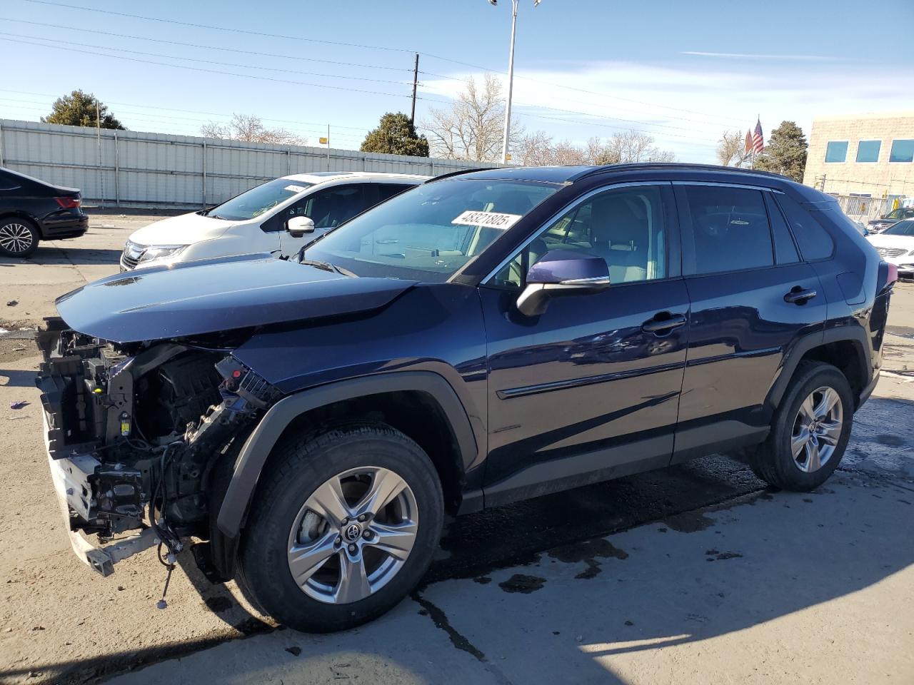2022 TOYOTA RAV4 XLE
