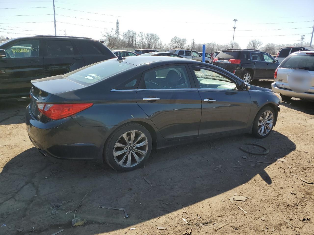 2013 HYUNDAI SONATA SE - Фото 3