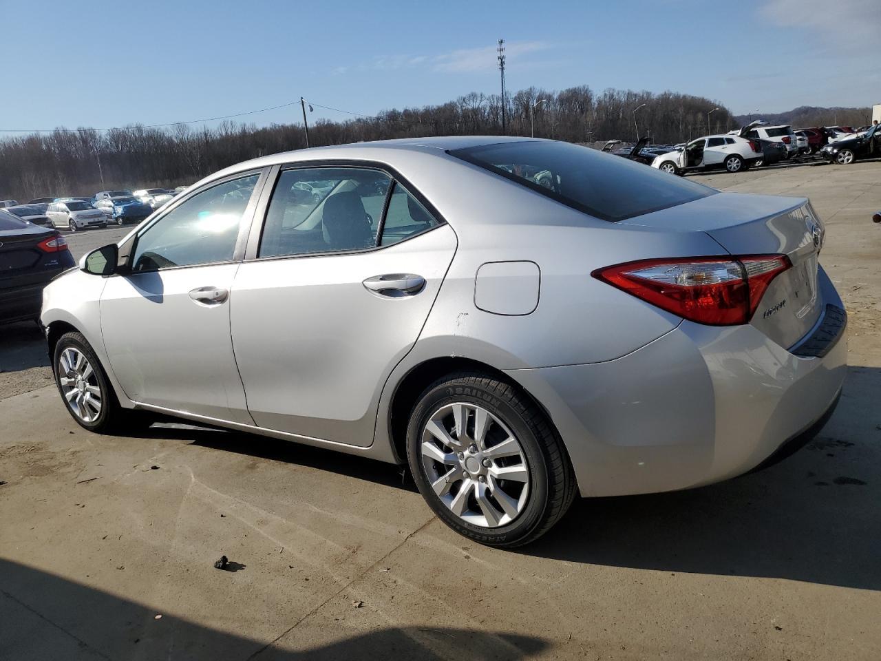 2015 TOYOTA COROLLA L - Image 2