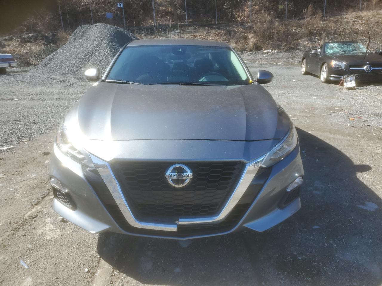 2022 NISSAN ALTIMA SV - Image 5