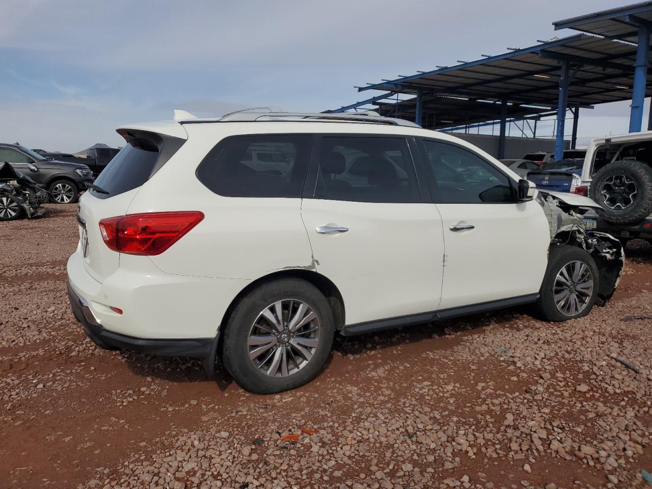 2019 NISSAN PATHFINDER - Фото 3