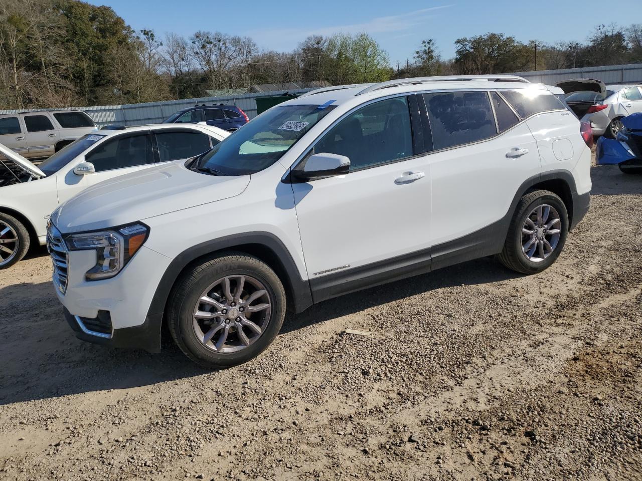 2023 GMC TERRAIN SL