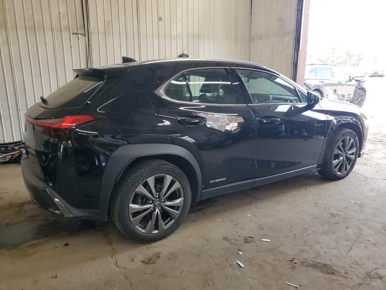 2020 LEXUS UX 250H - Фото 3